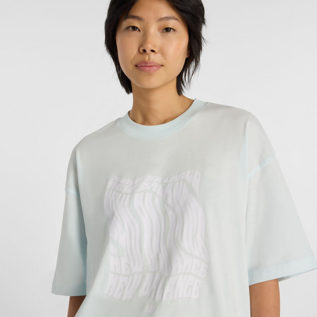 New Balance Women's Wavey Relaxed T-Shirt-4