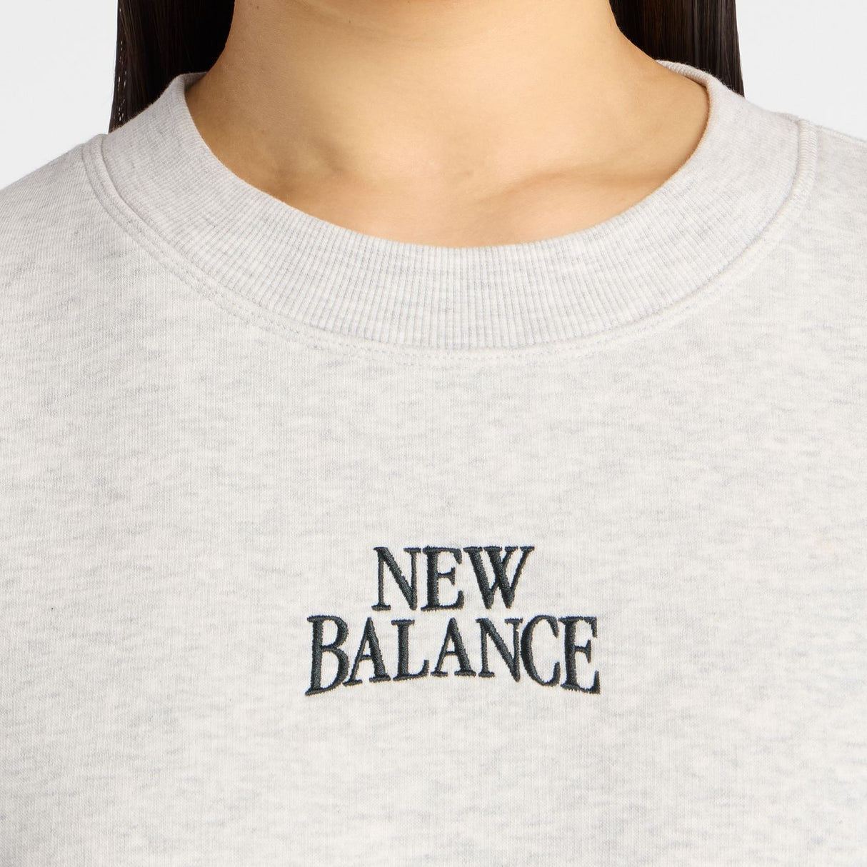 New Balance Women's Trackside Fleece Crew-5
