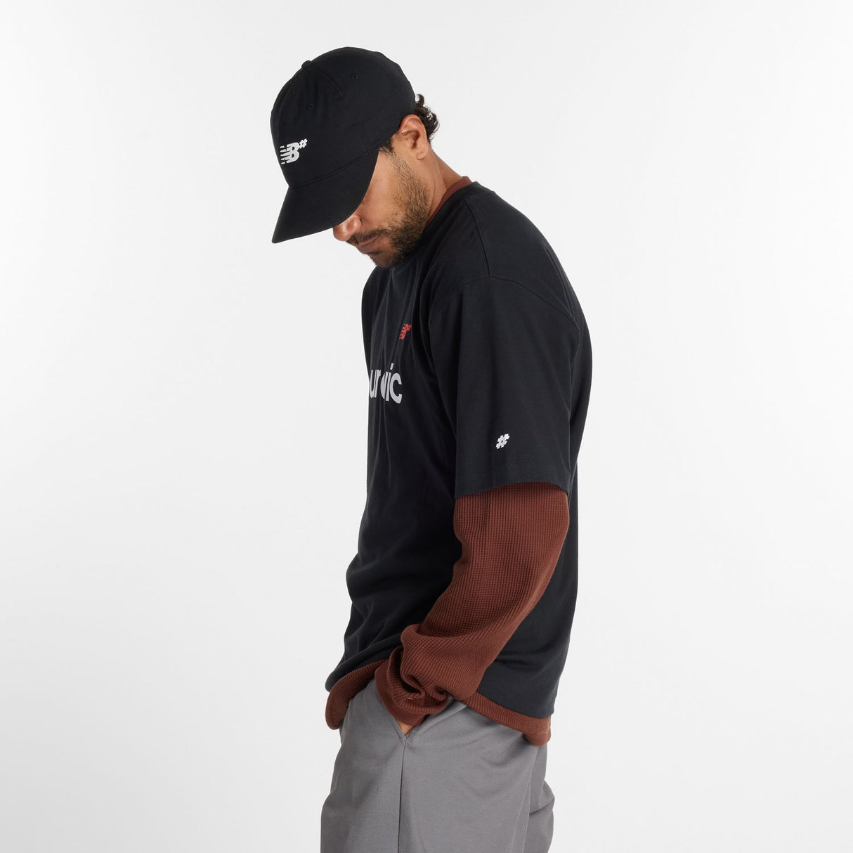 New Balance Men's Numeric Linear Logo T-Shirt-5