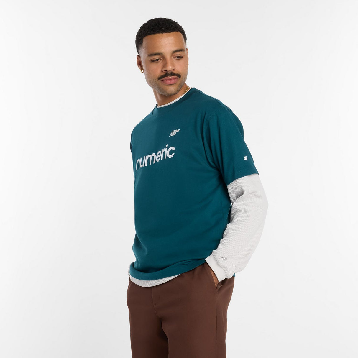 New Balance Men's Numeric Linear Logo T-Shirt-3