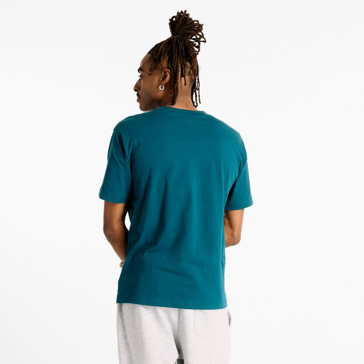356013636.jpg