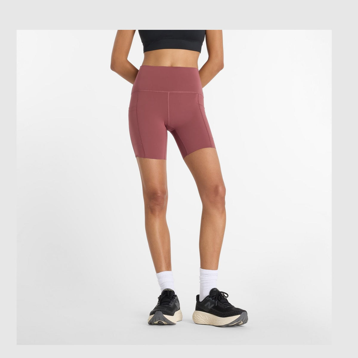 New Balance Women's Sleek Pocket High Rise Short 6-1
