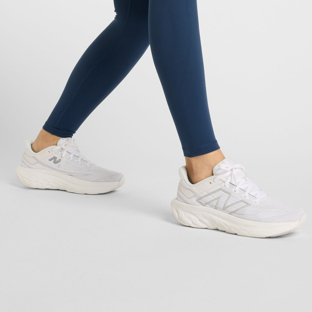 New Balance Women's Harmony Pocket High Rise Legging-9
