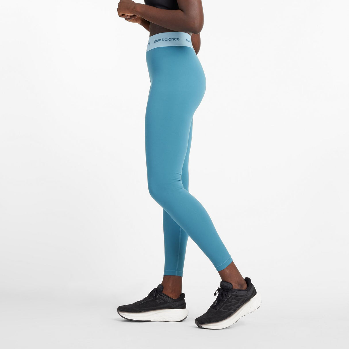 New Balance Women's Sleek High Rise Sport Legging 25-2