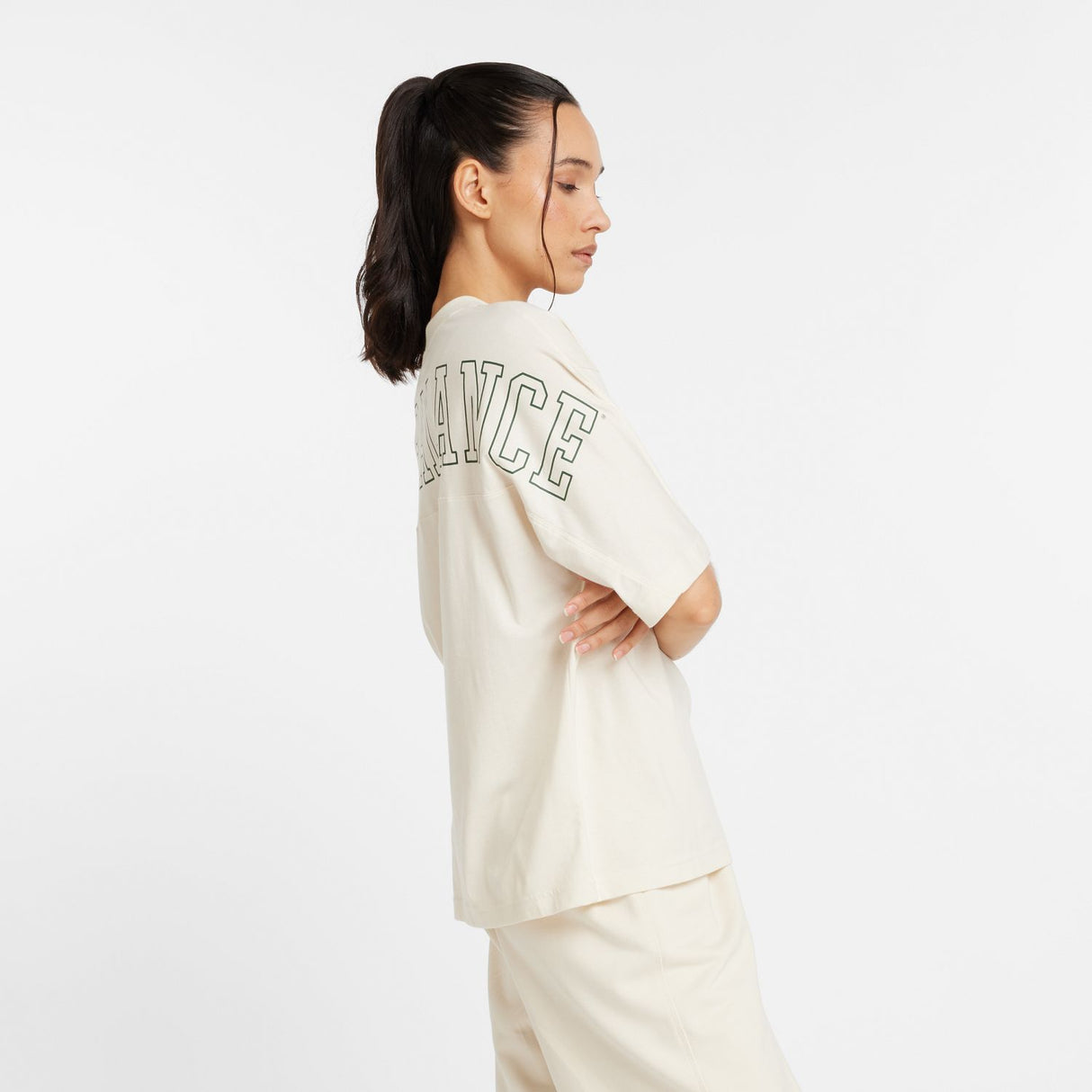 New Balance Women's Graphic Oversized Jersey T-Shirt-2