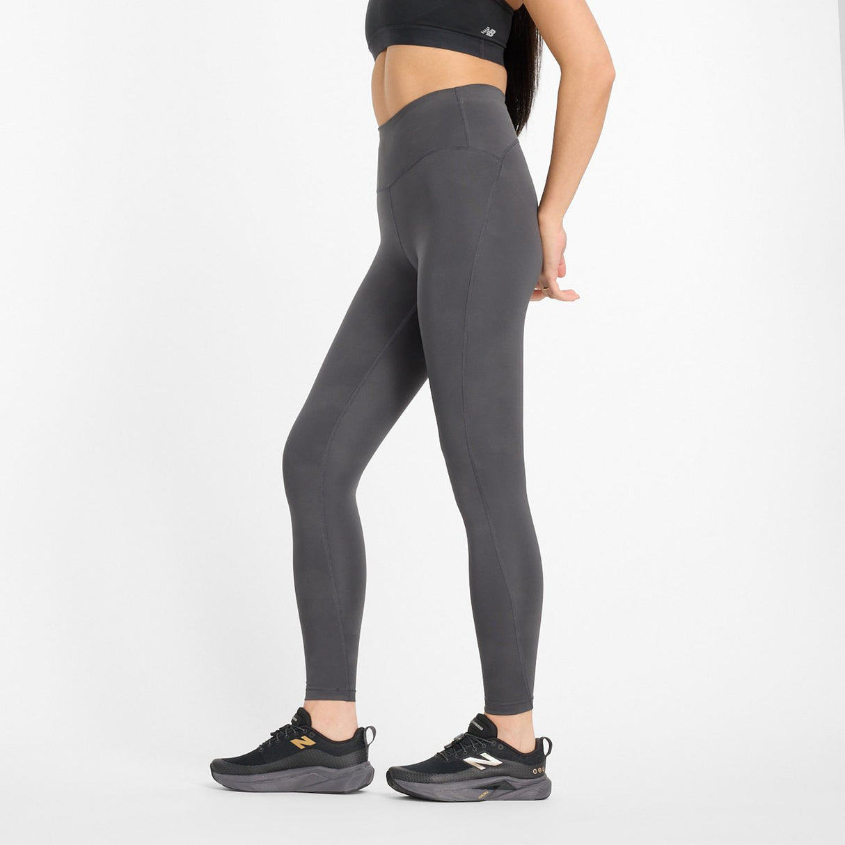 New Balance Women's Athletics Reflective Warming High Rise Leggings 27-4