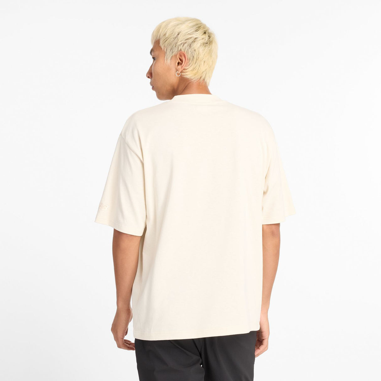 New Balance Men's Lindor Relaxed Legacy T-Shirt-4