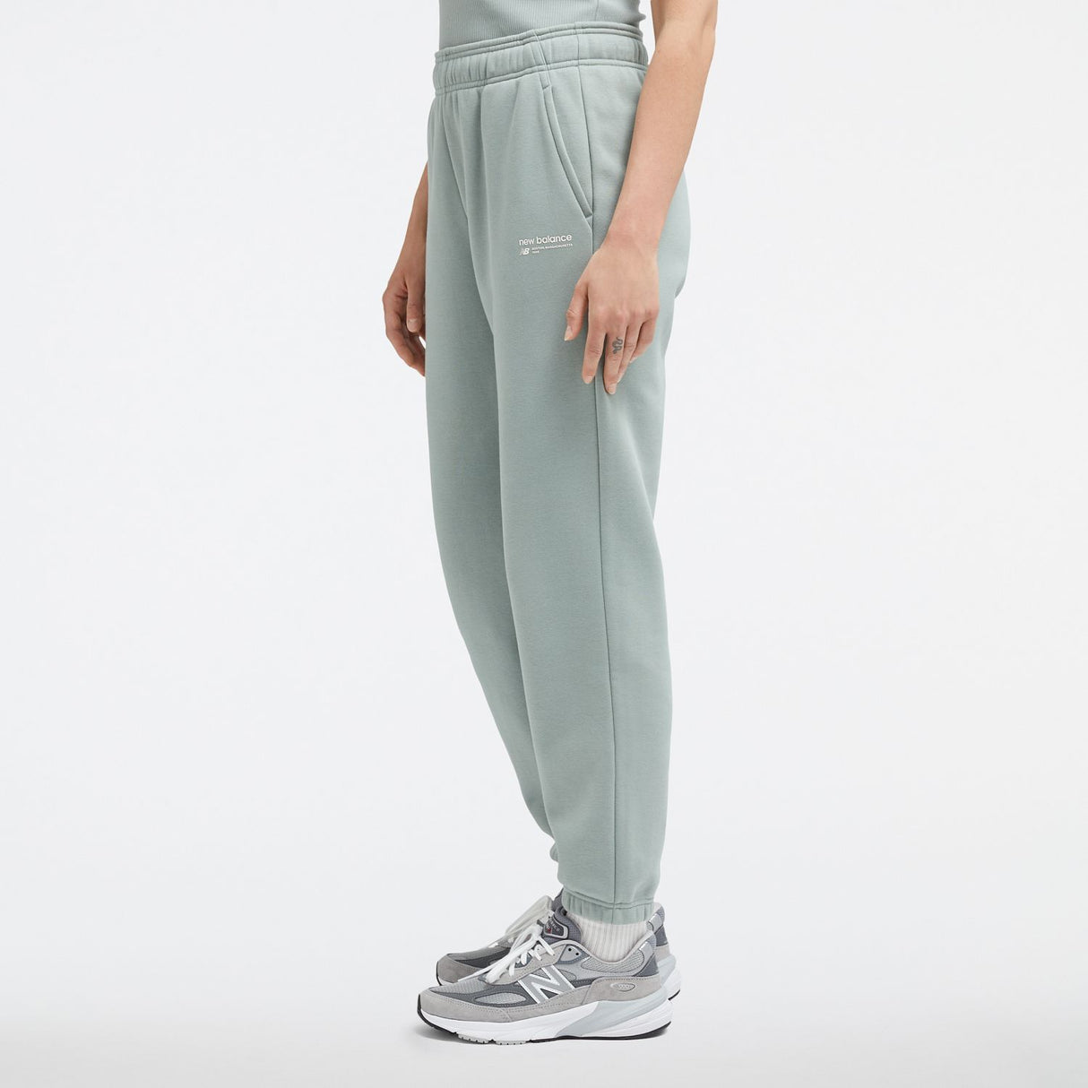 New Balance Women's Linear Heritage Brushed Back Fleece Sweatpants-3
