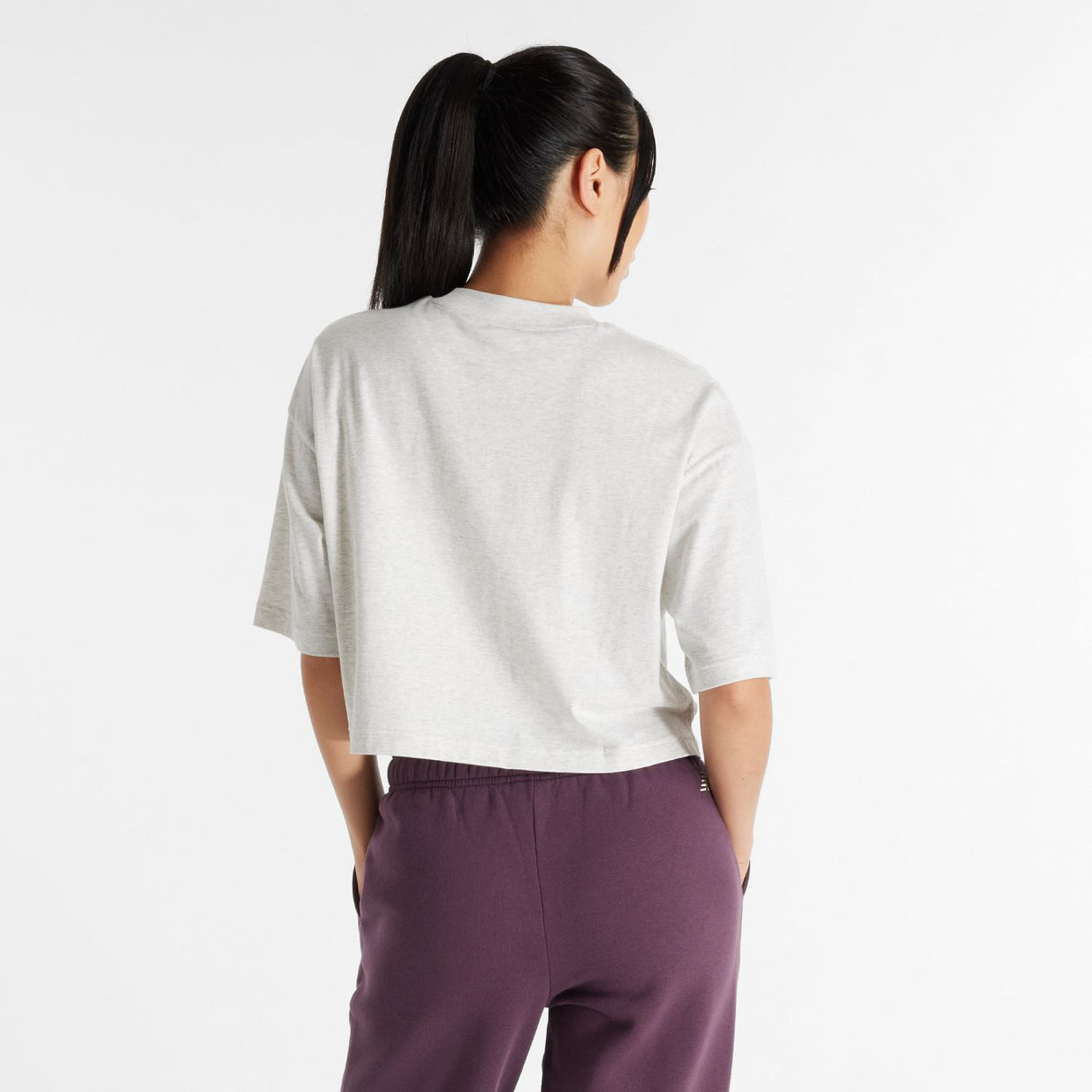 New Balance Women's Graphic Oversized Jersey T-Shirt-3