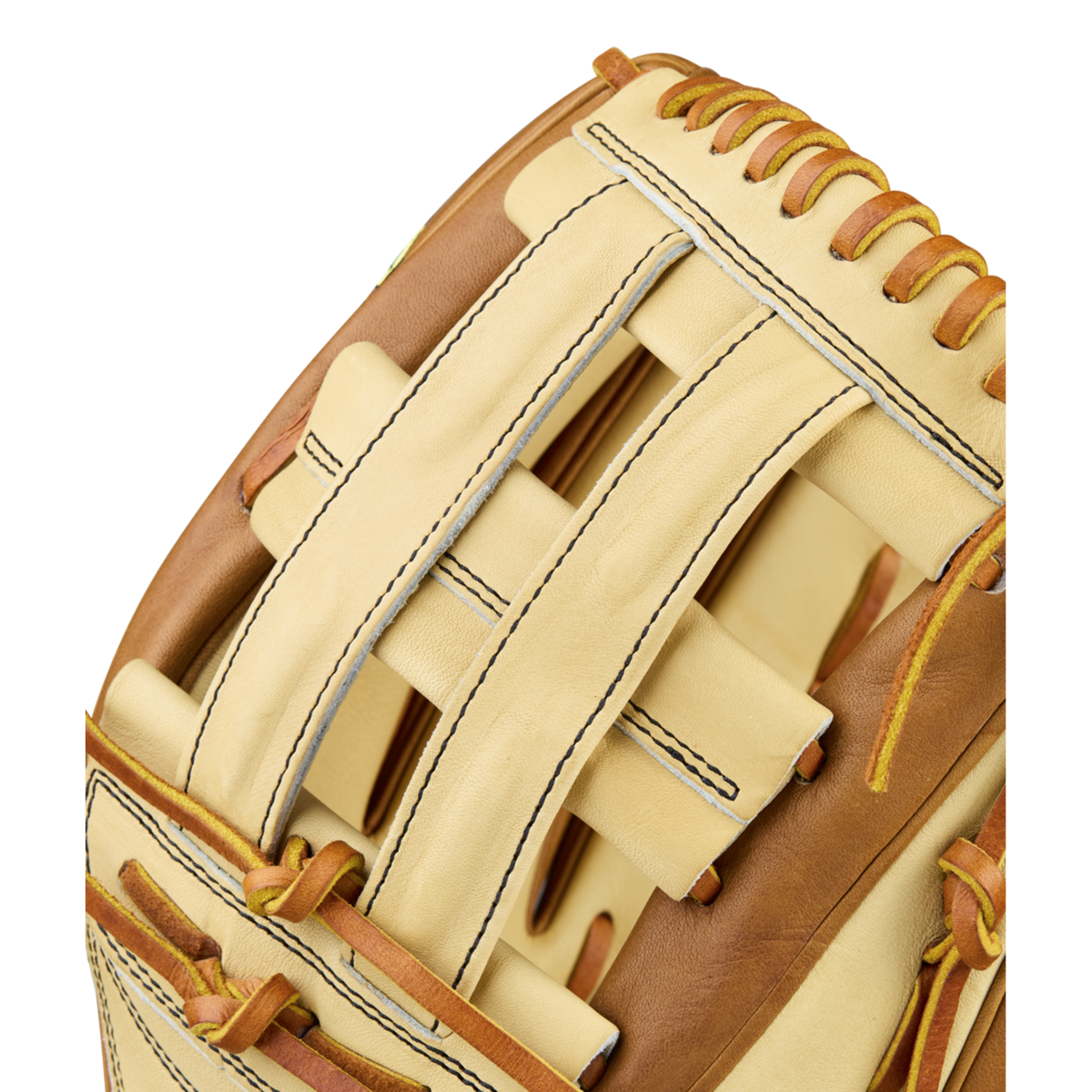 Wilson Men's 2026 A2000 Classics Series 1777 12.75" Outfield Baseball Glove-4