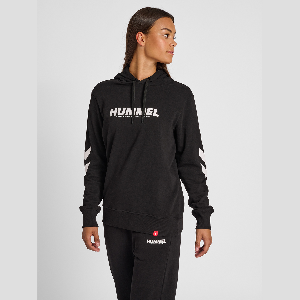 hummel Unisex Legacy Logo Hoodie-3