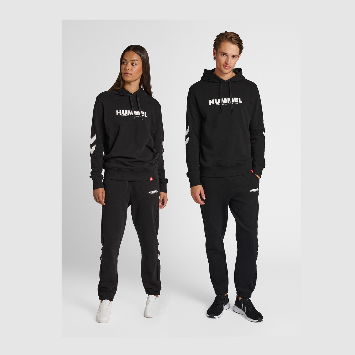 hummel Unisex Legacy Logo Hoodie-4