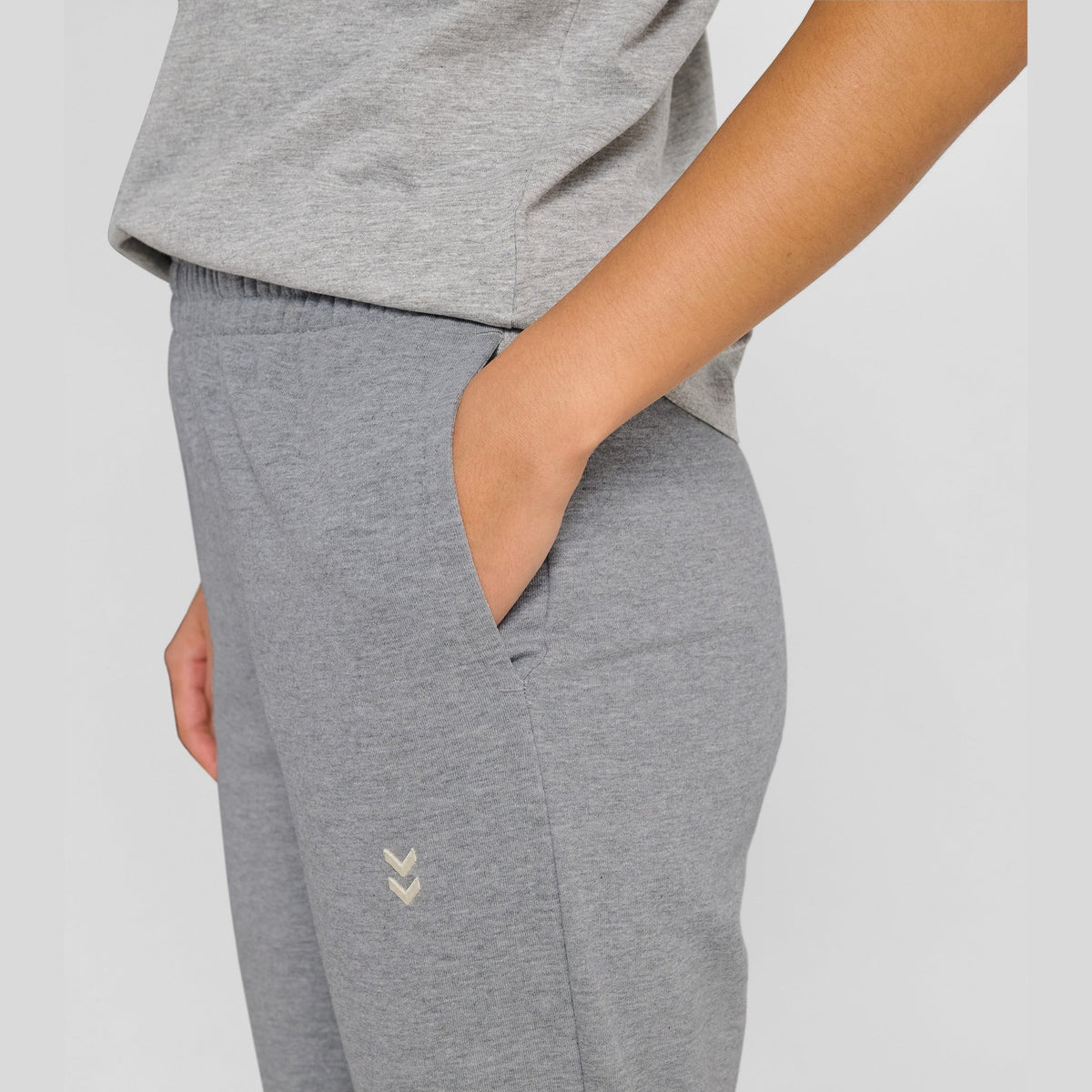 hummel Women's Pulse Sweatpants-6