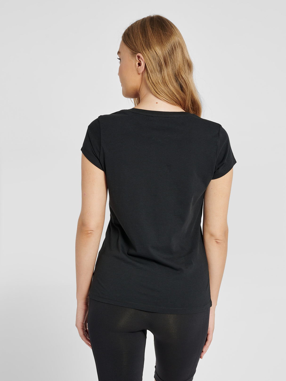hummel Women's Senga Short Sleeve T-Shirt-6