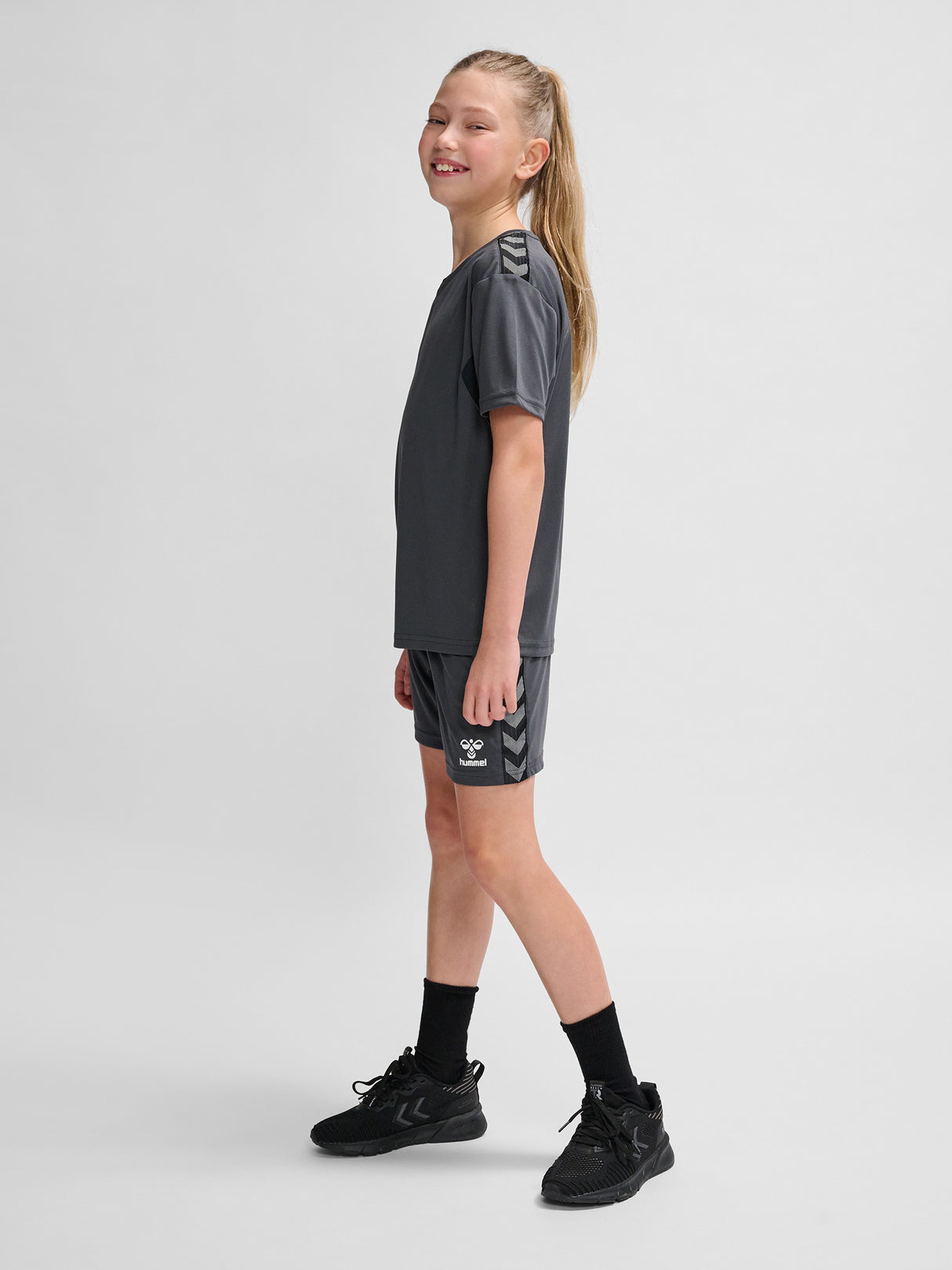 hummel Youth Authentic Polyester Shorts-6