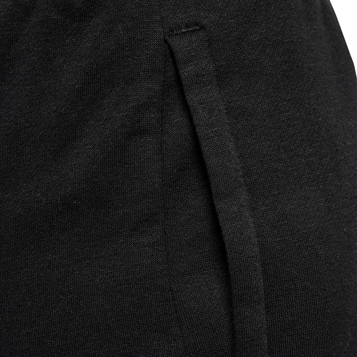 hummel Youth Red Basic Sweat Shorts-3