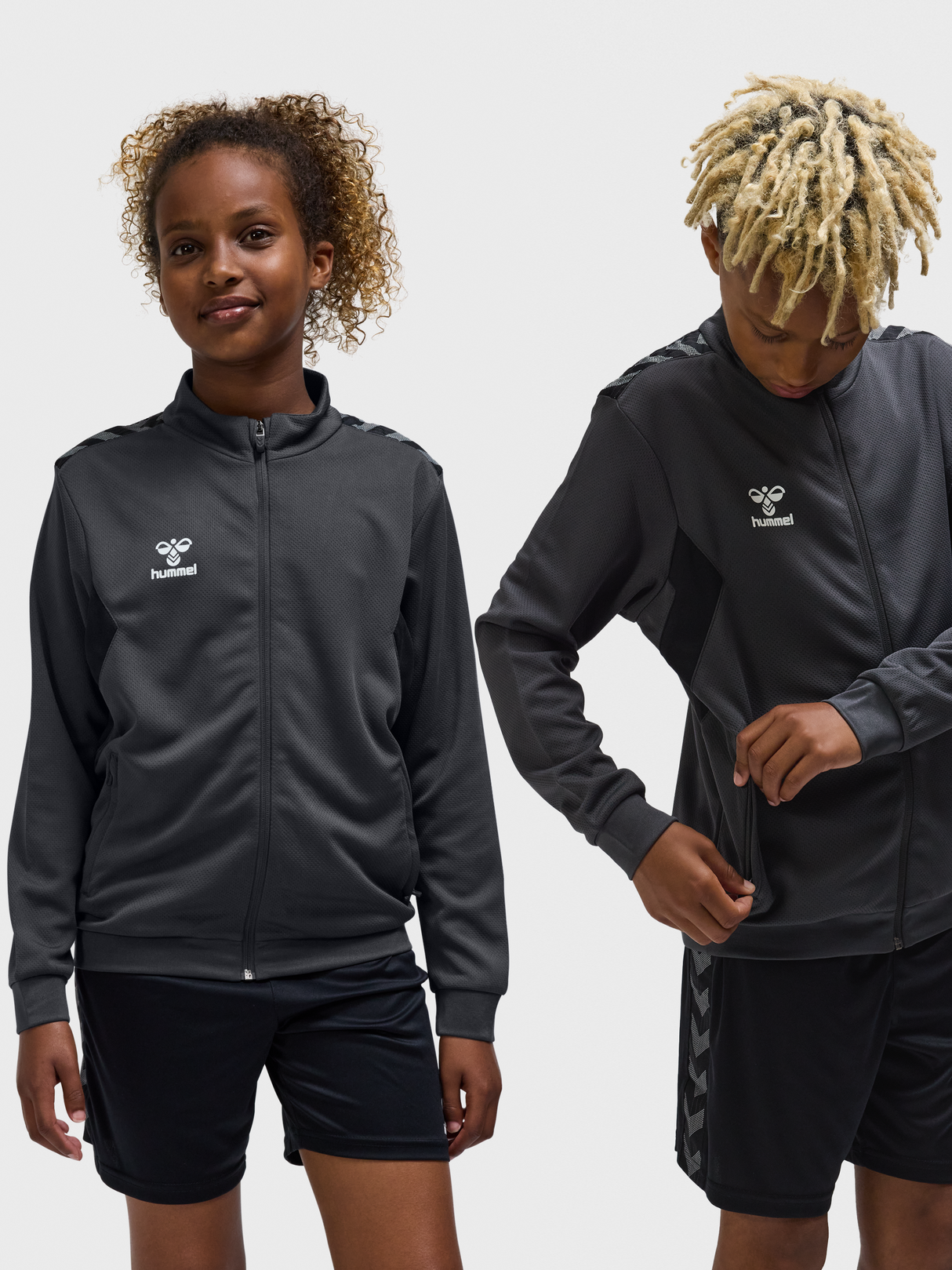 hummel Youth Authentic Polyester Zip Jacket-5