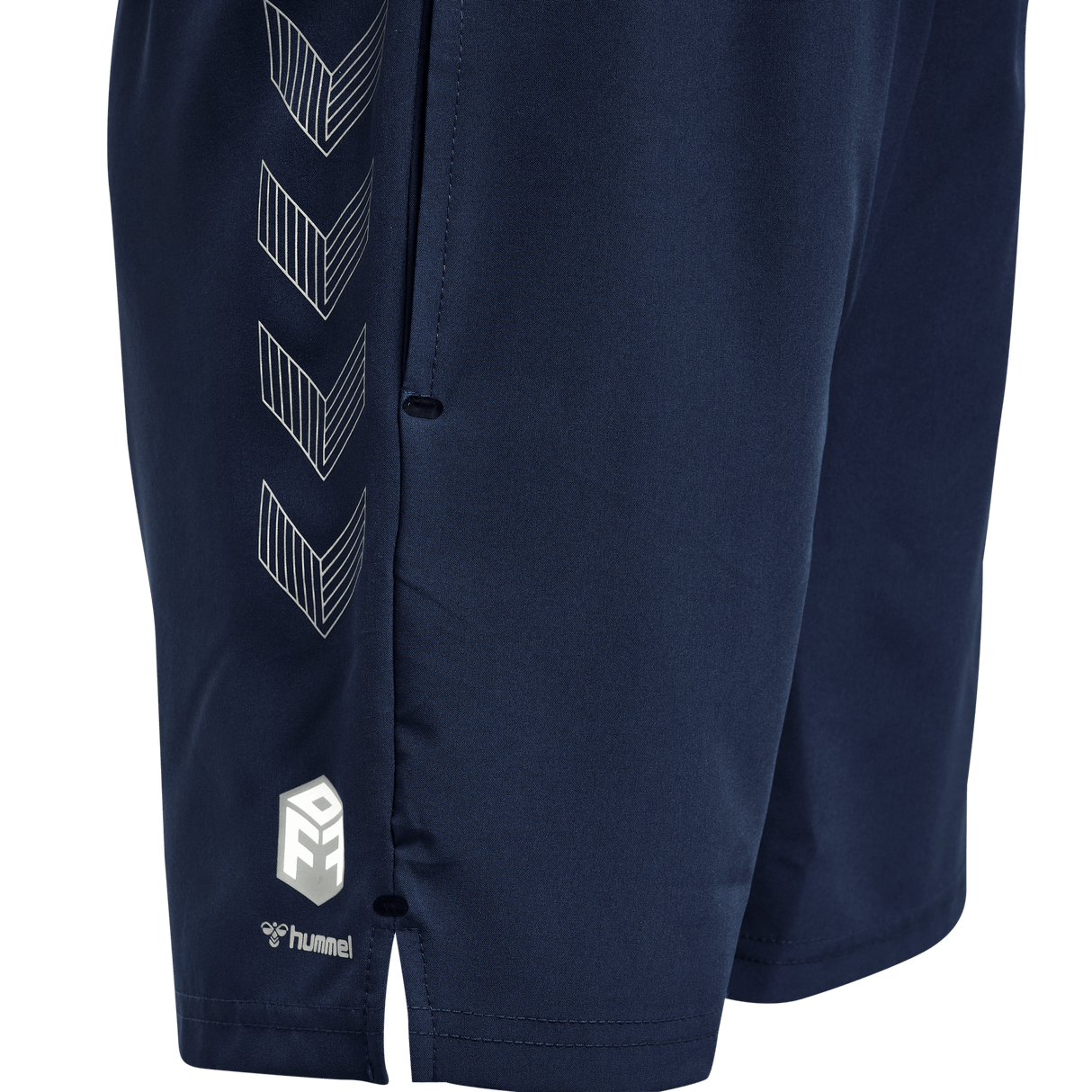 hummel Youth Move Grid Woven Shorts-3