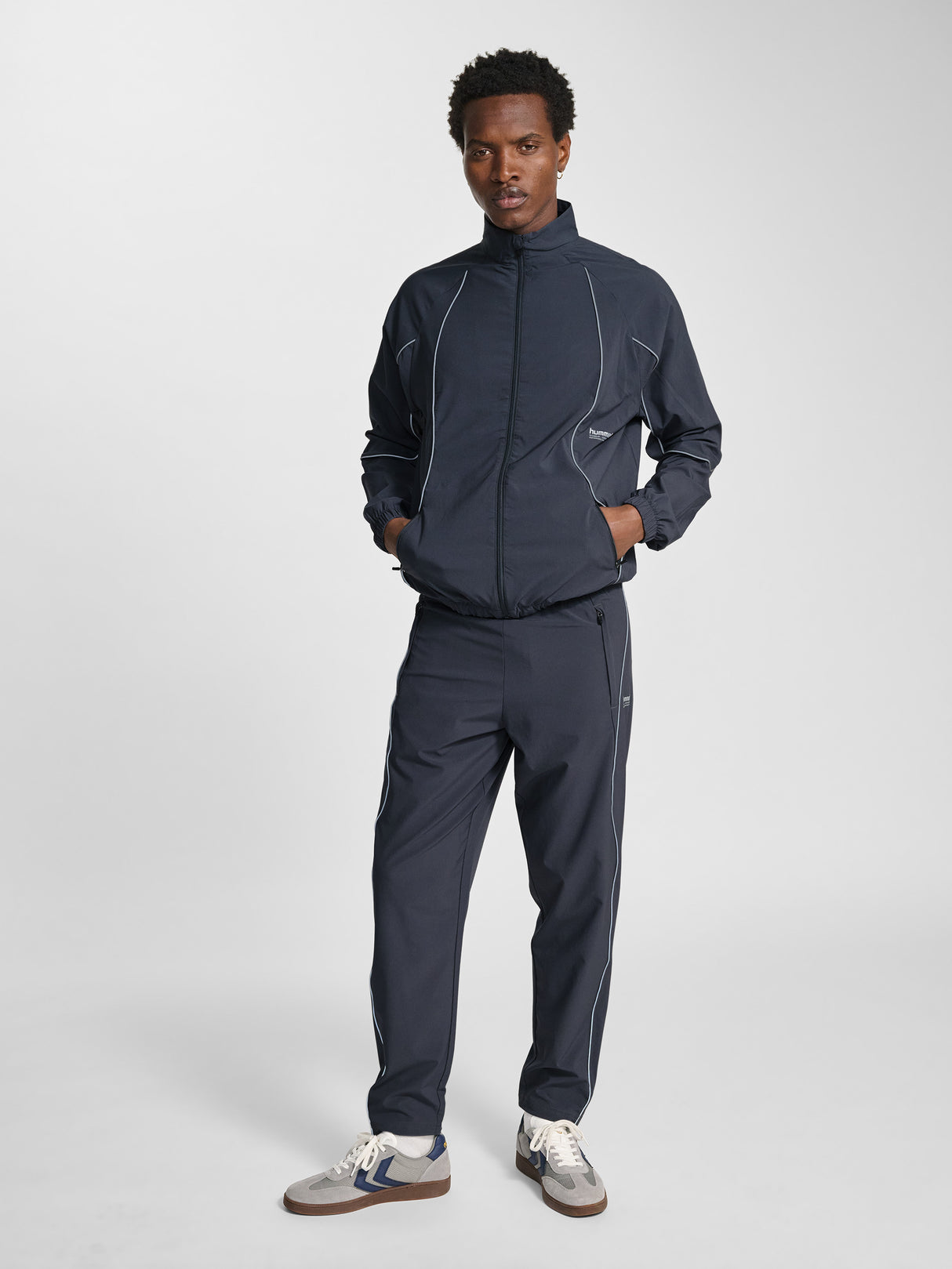 hummel Men's Pulse Woven Zip Jacket-6