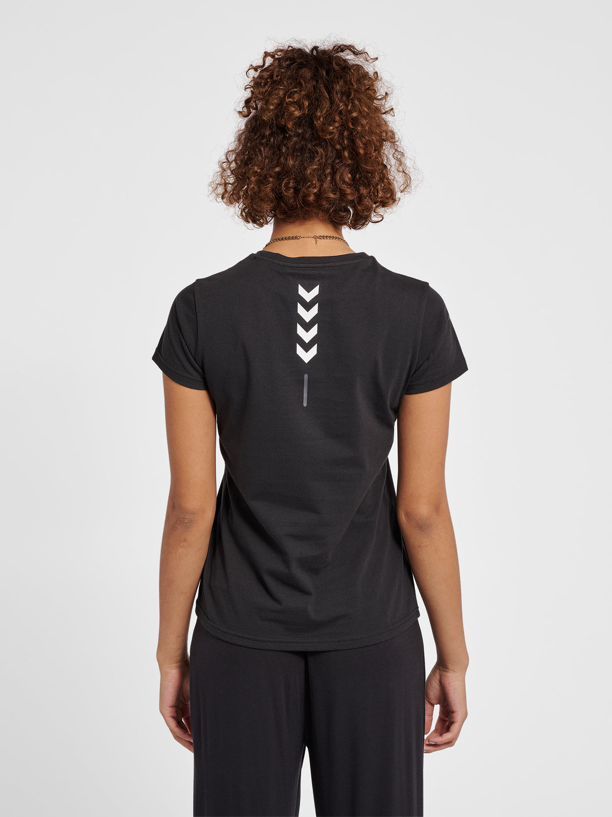 hummel Women's Training Essentials Cali Cotton T-Shirt-7