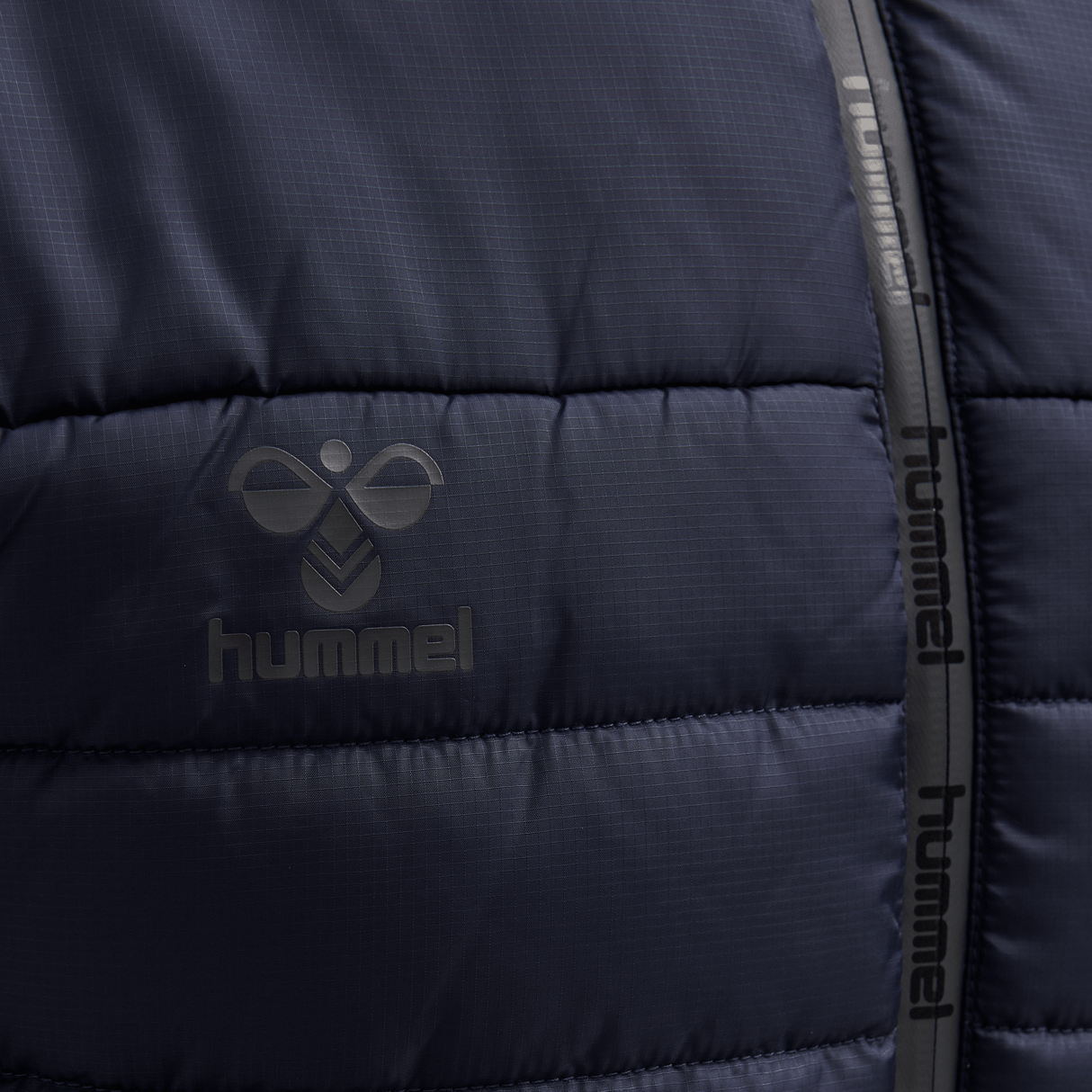 hummel Men's North Quilted Hood Jacket-3