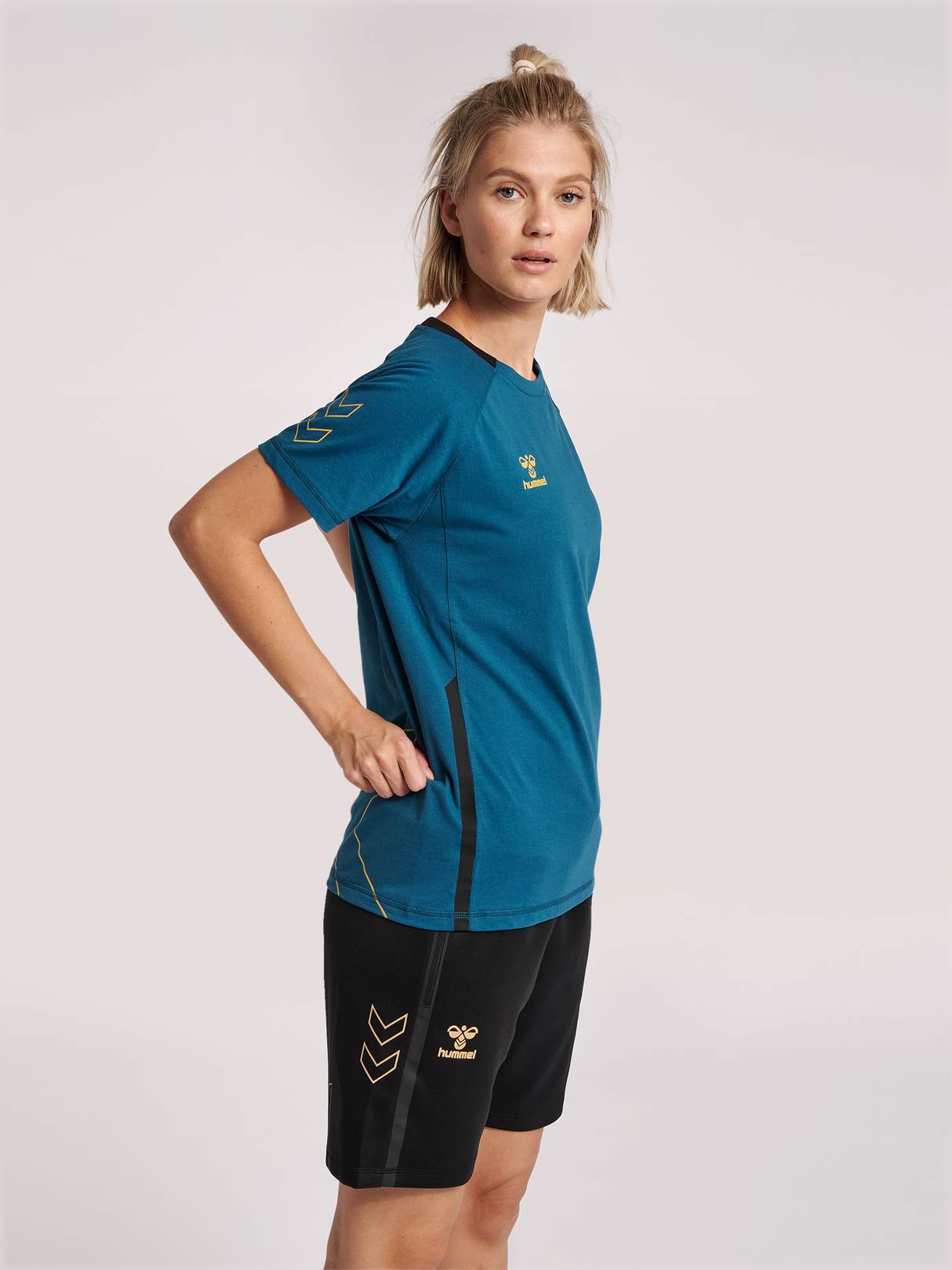 hummel Women's Cima XK Short Sleeve T-Shirt-5