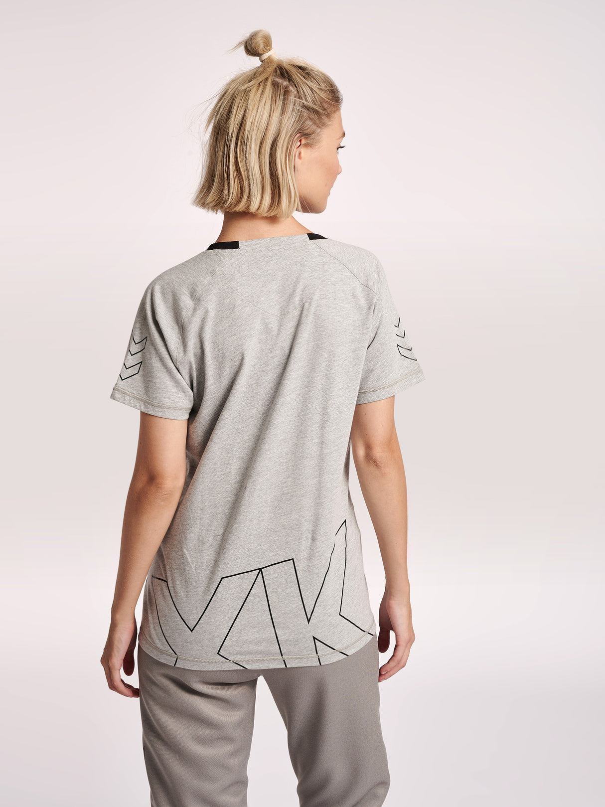 hummel Women's Cima XK Short Sleeve T-Shirt-6