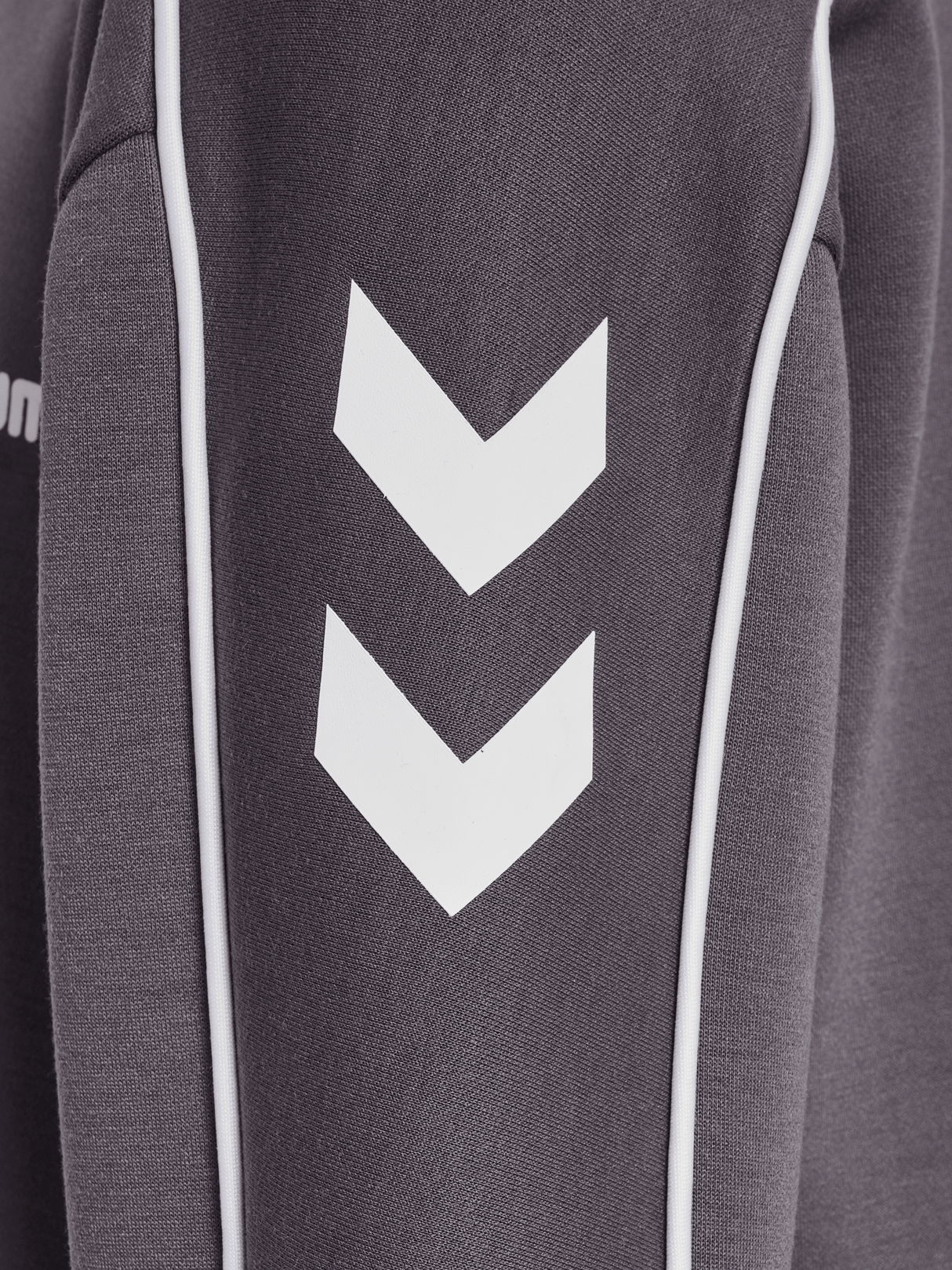 hummel Youth Interlock Crewneck-4