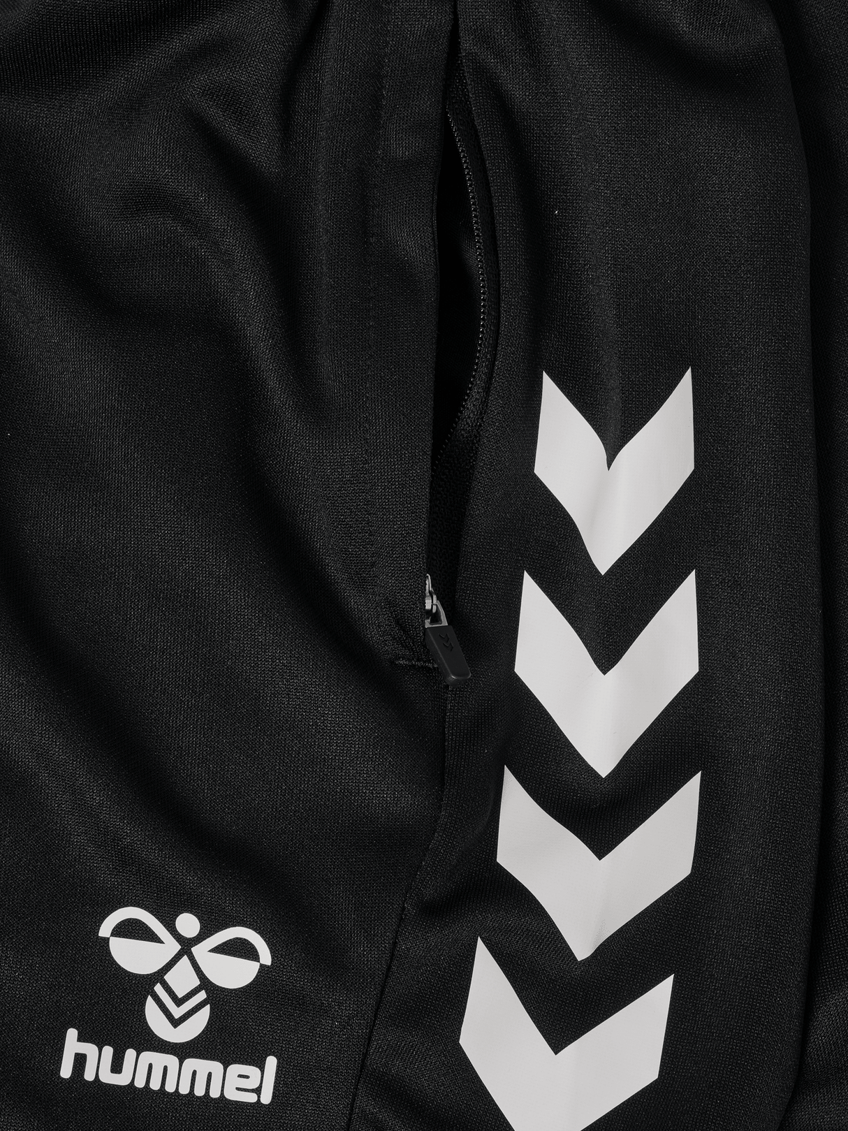 hummel Youth Core 2.0 Training Shorts-4