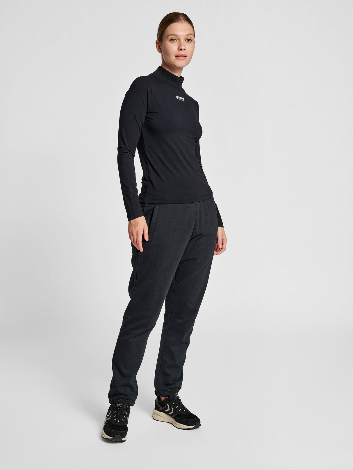hummel Women's Legacy Jazzlyn Turtleneck-4
