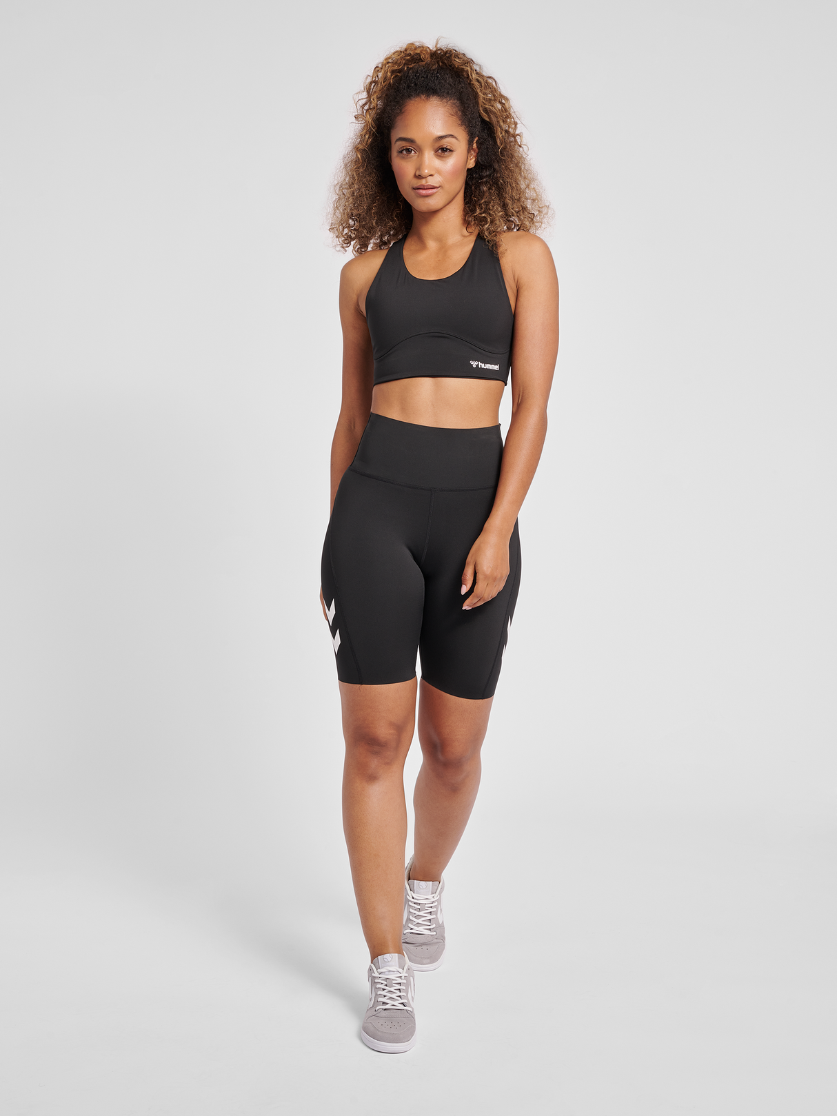 hummel Women's Mindful Training Grace High Waist Tight Shorts-4