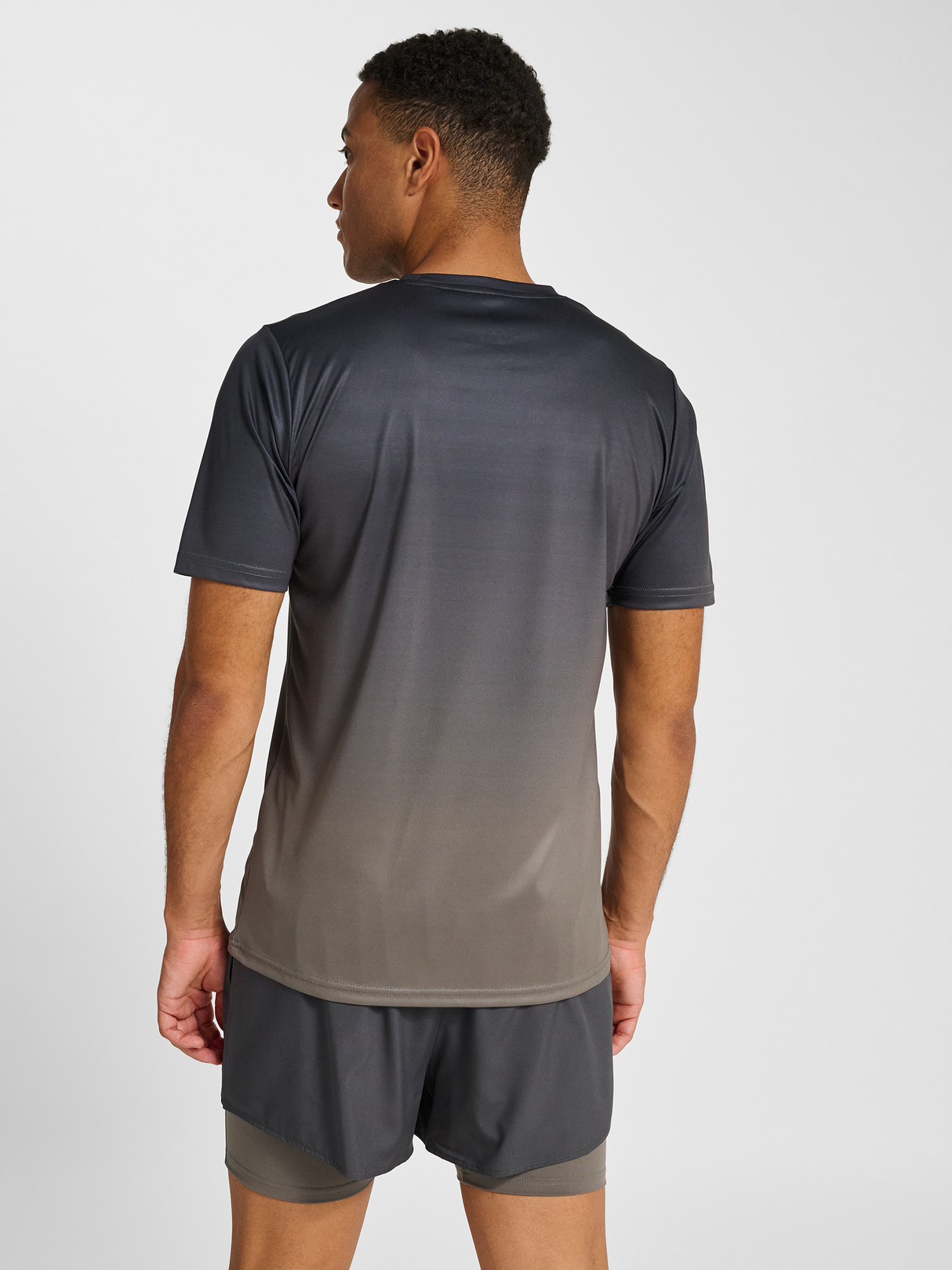 hummel Men's Pulse Gradient Short Sleeve T-Shirt-4
