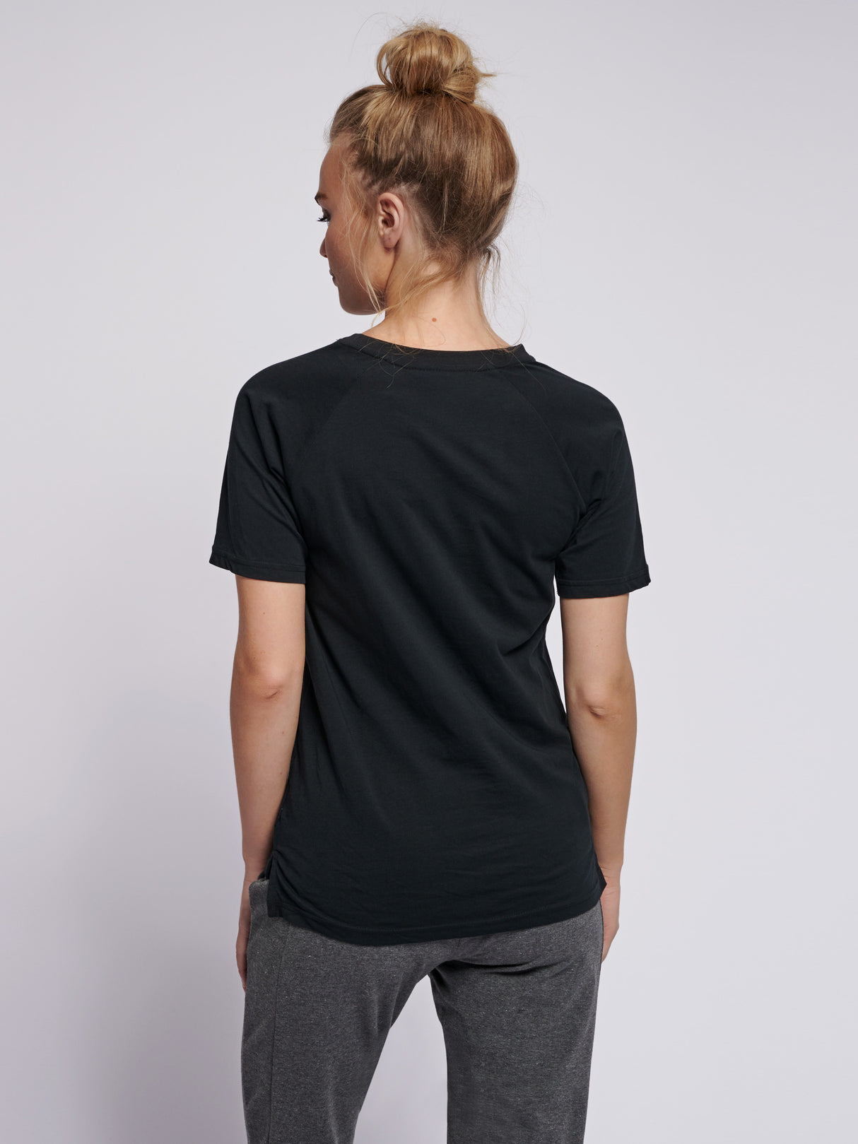 hummel Women's Zenia Short Sleeve T-Shirt-6