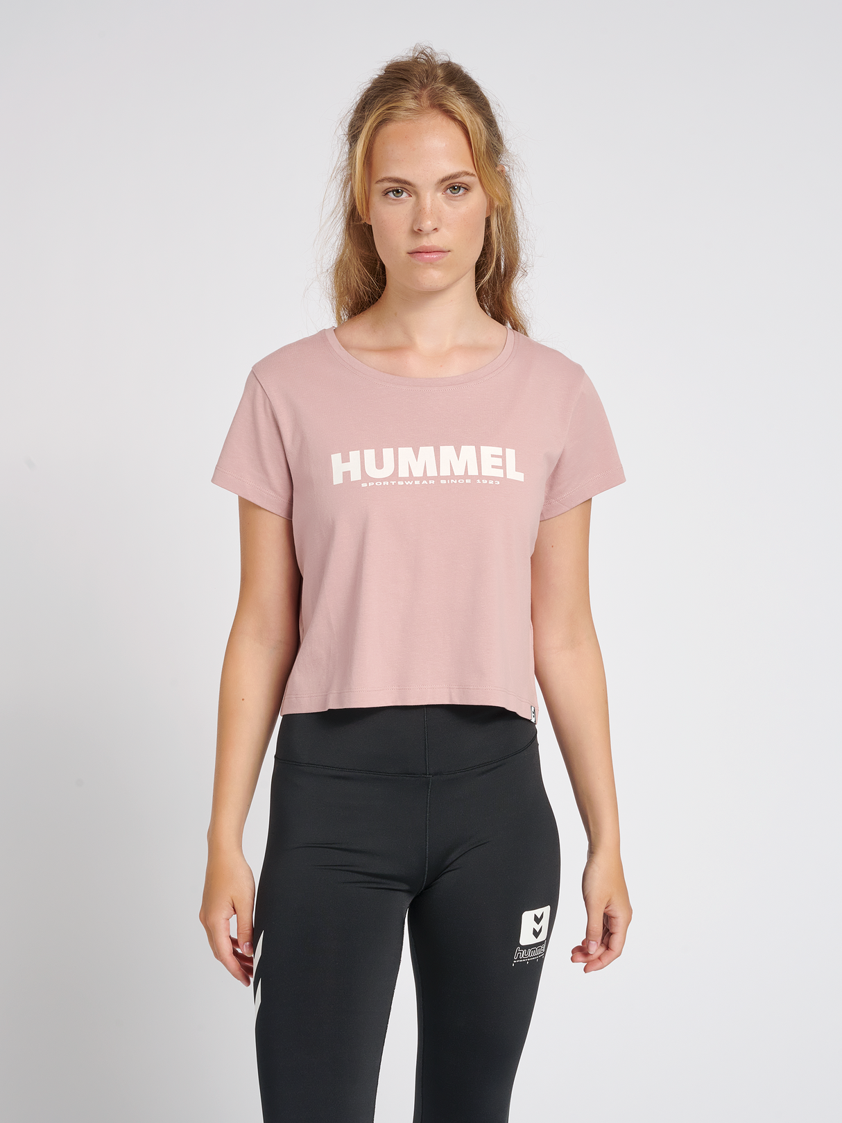 hummel Women's Legacy Cropped T-Shirt-5