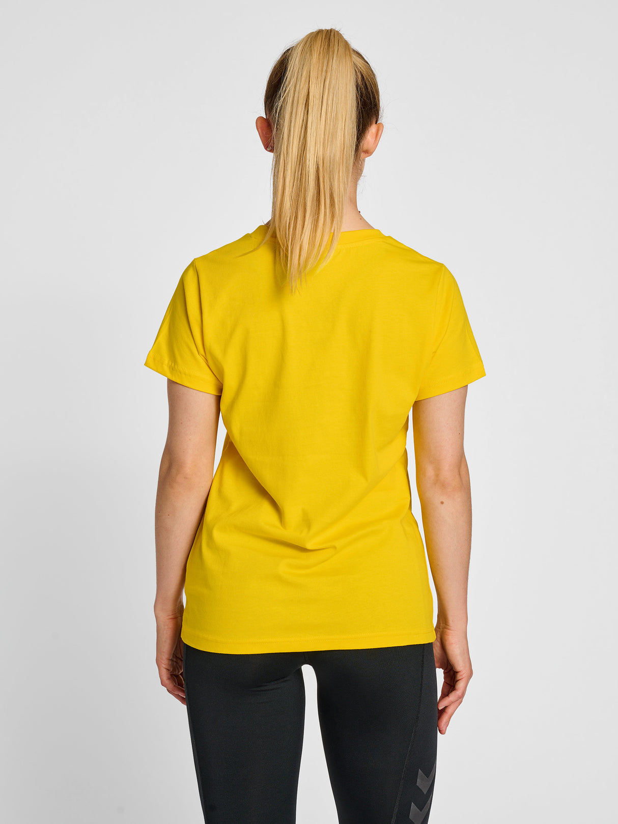 hummel Women's Heavy Short Sleeve T-Shirt-6