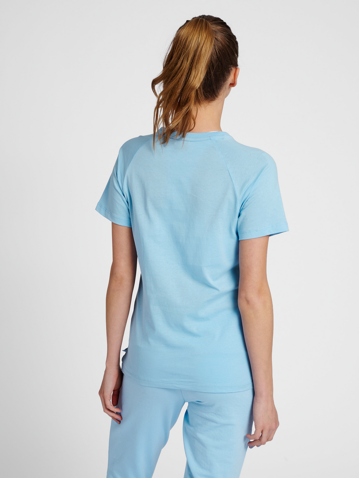 hummel Women's Noni 2.0 T-Shirt-4