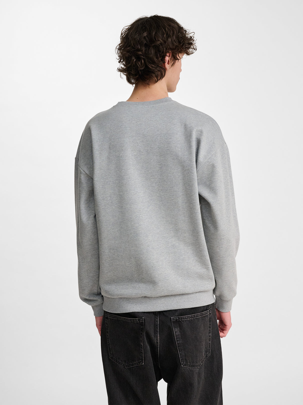hummel Unisex Loose Crewneck Club Sportswear-6