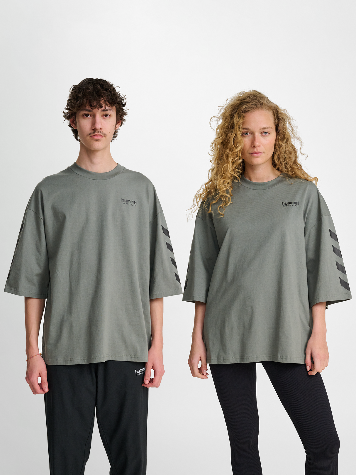 hummel Unisex Oversized Willy T-Shirt Sw-6