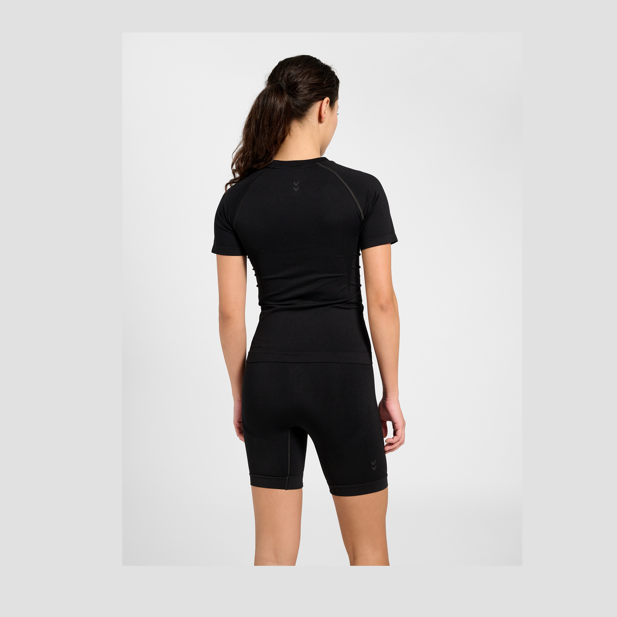 hummel Women's Flow Short Sleeve T-Shirt-4