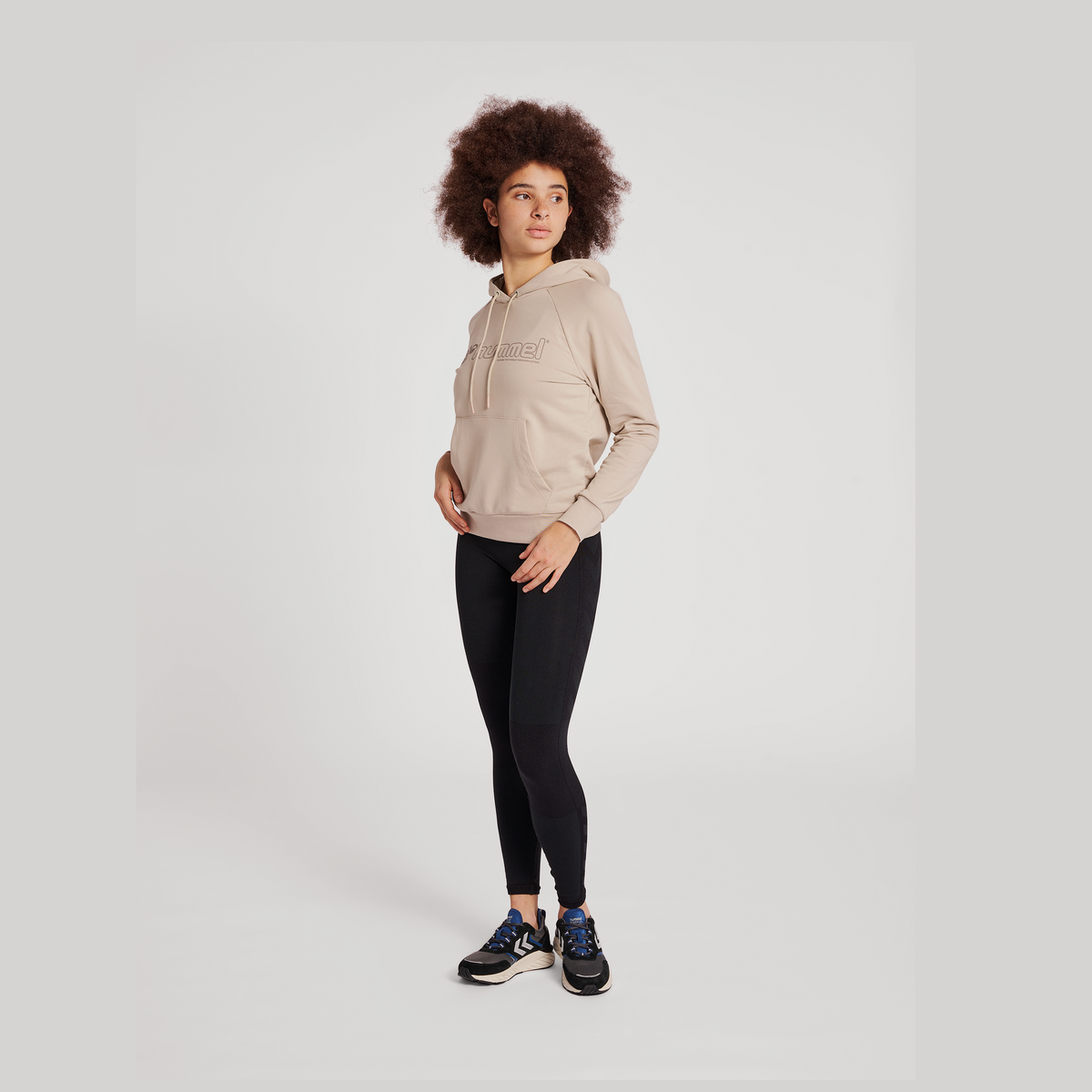 hummel Women's Noni 2.0 Hoodie-4
