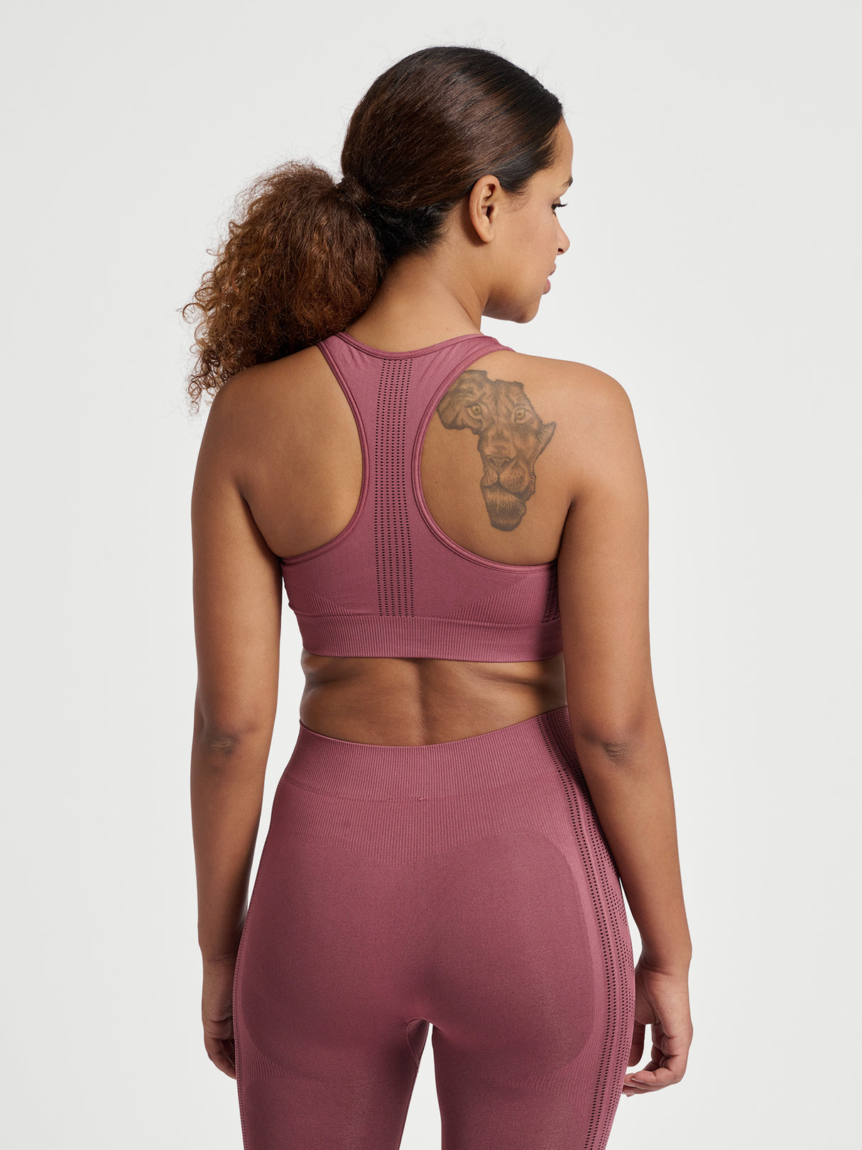 hummel Women's Mindful Training Shaping Seamless Sports Top-6