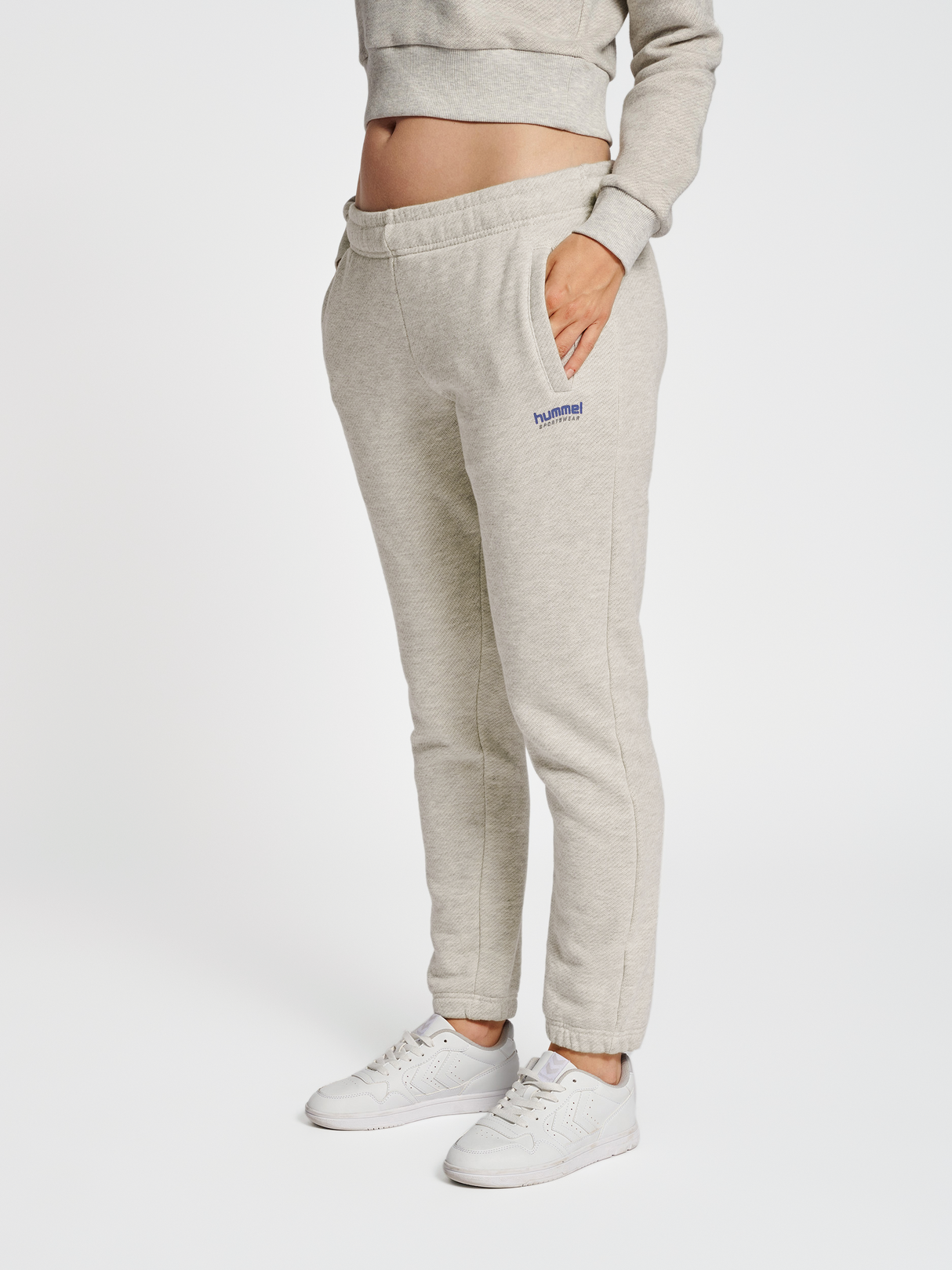 hummel Women's Legacy Shai Regular Pants-5