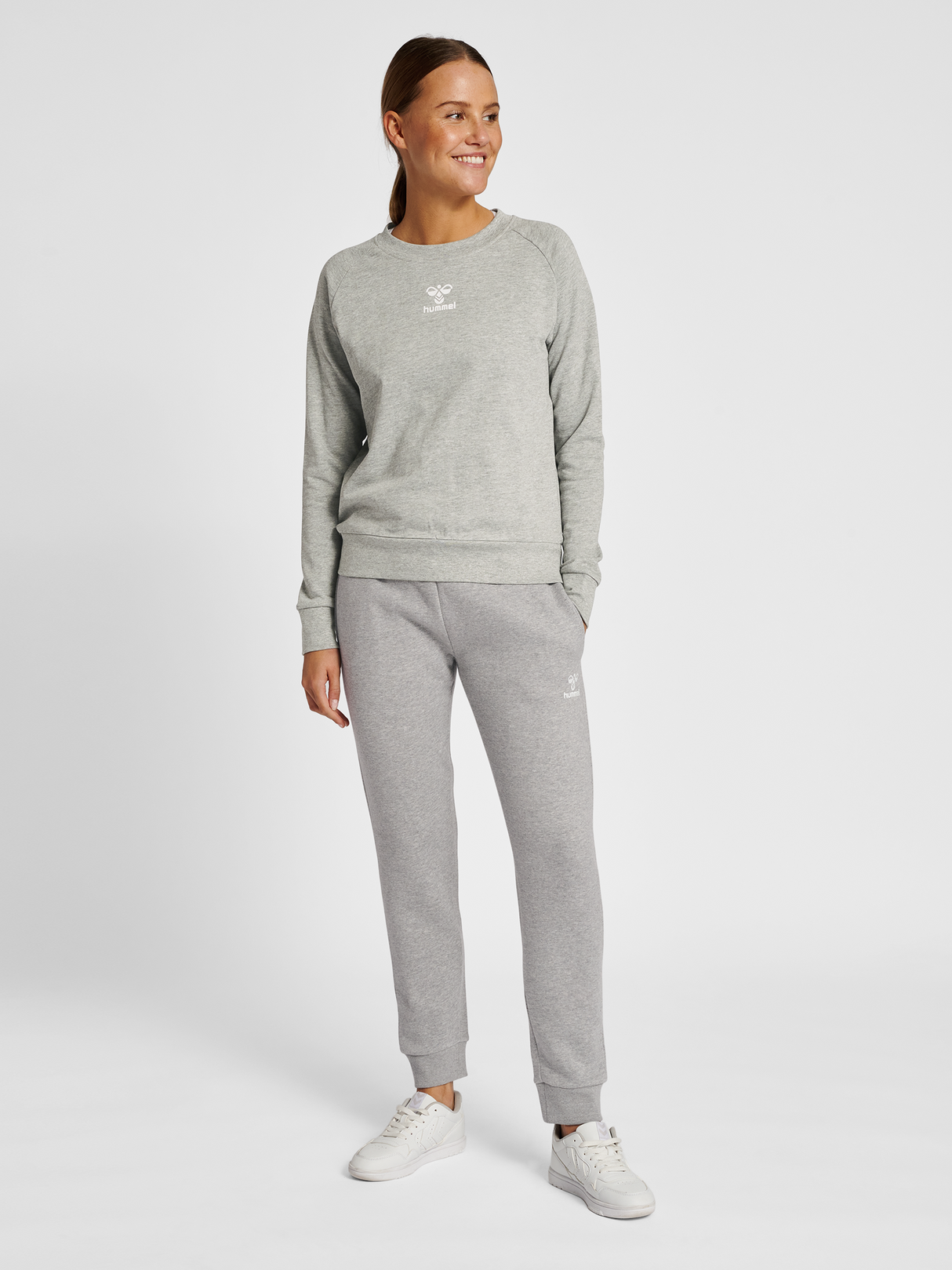 hummel Women's Icons Sweatshirt-4