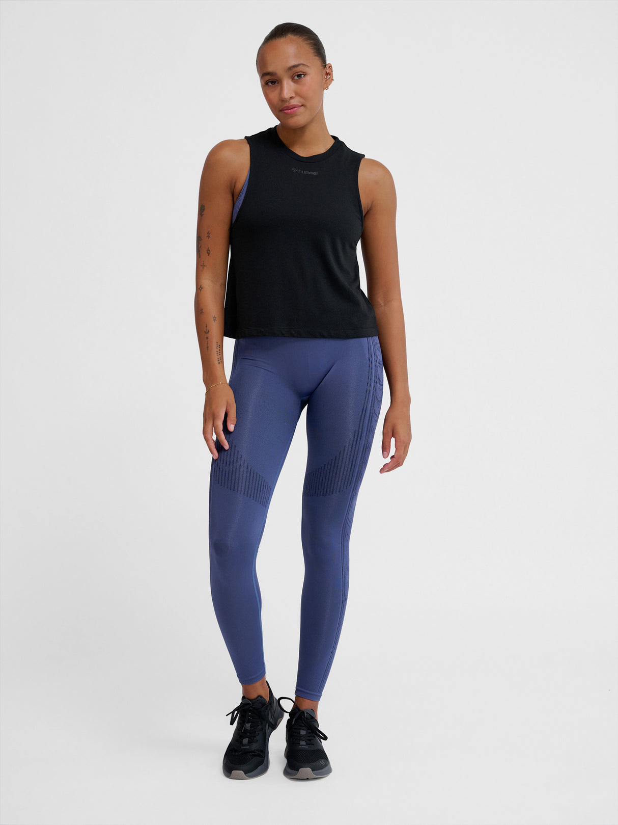 hummel Women's Mindful Training Vanja Shorts Muscle Tank Top-6