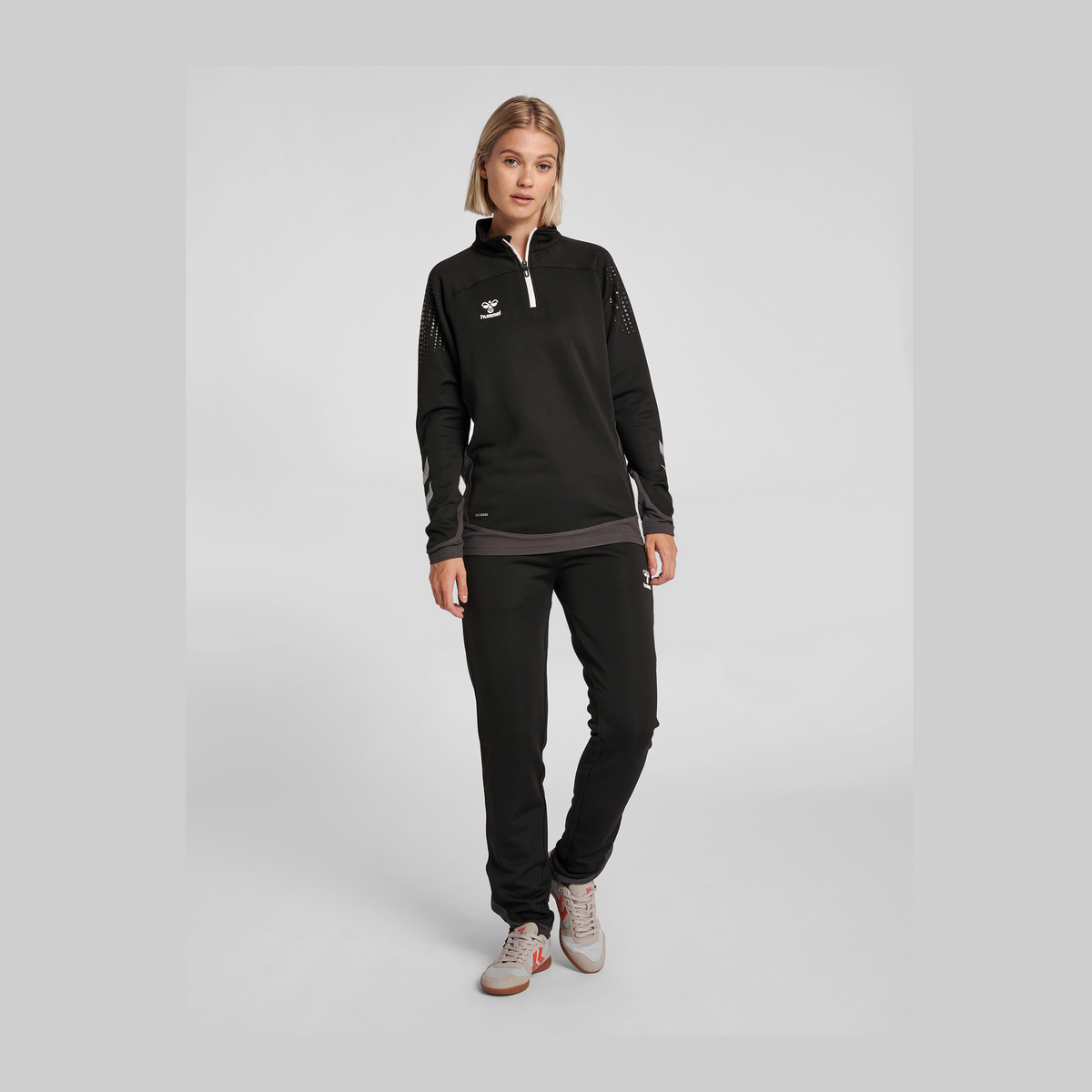 hummel Women's Lead Half Zip-4