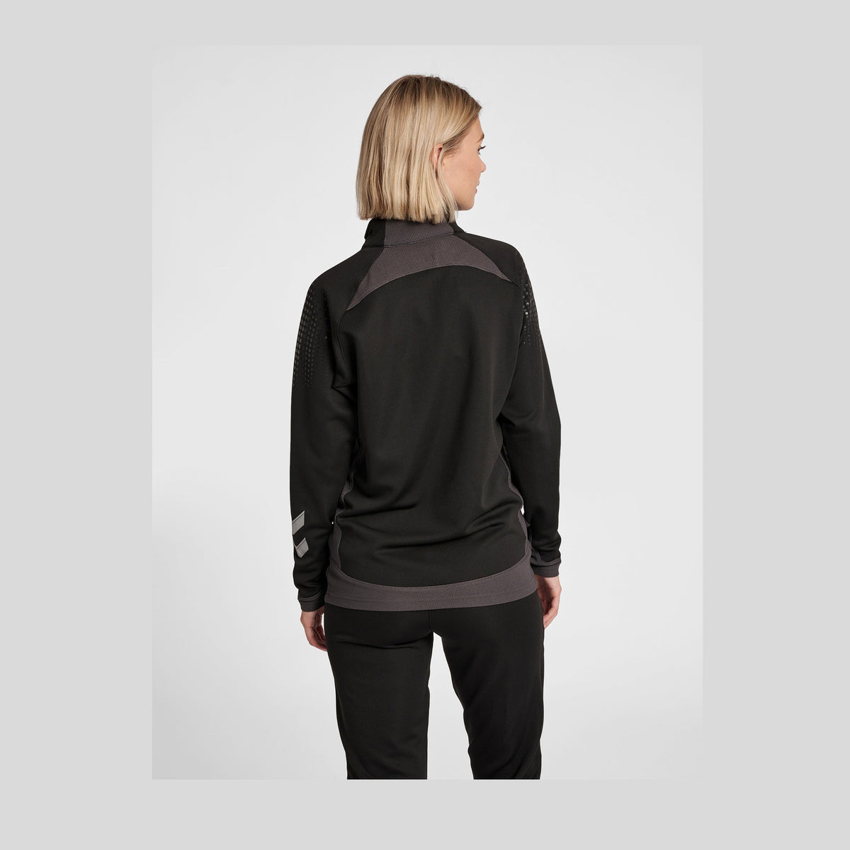 hummel Women's Lead Half Zip-6