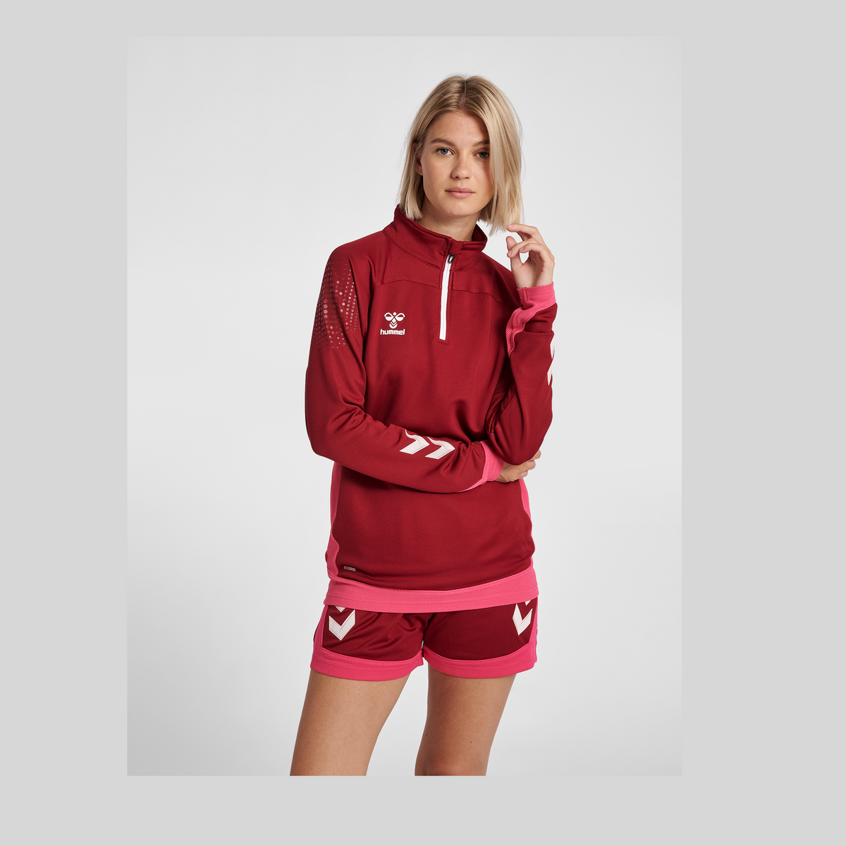 hummel Women's Lead Half Zip-5