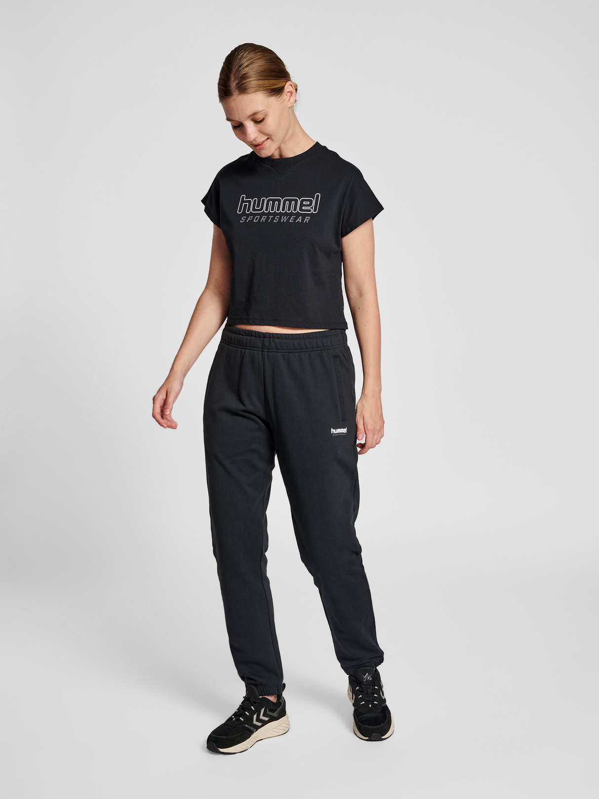 hummel Women's Legacy June Cropped T-Shirt-4