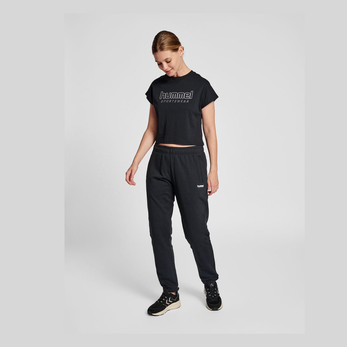 hummel Women's Legacy June Cropped T-Shirt-4