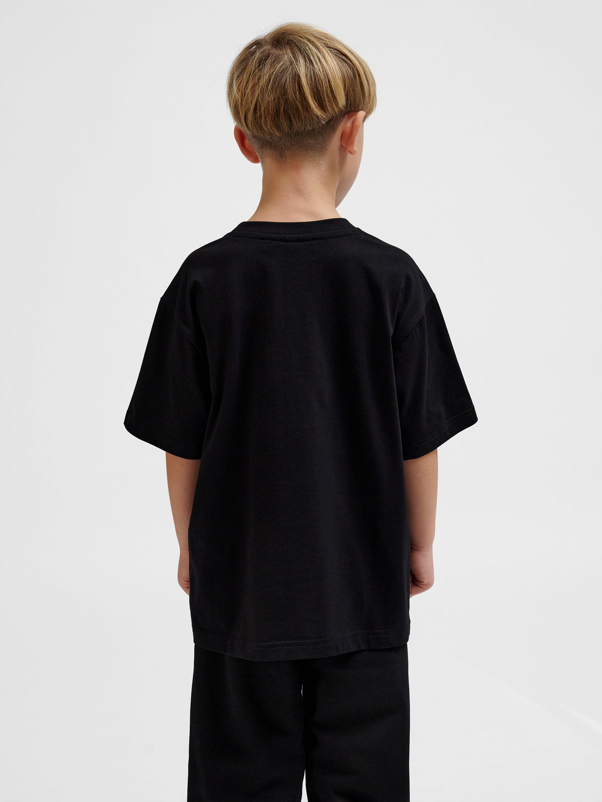 hummel Youth Loose Short Sleeve T-Shirt Bee-6